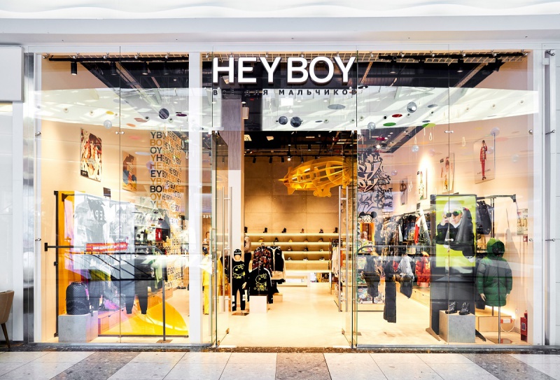 В ТРЦ «Ривьера» открывается третий магазин cети HEYBOY 